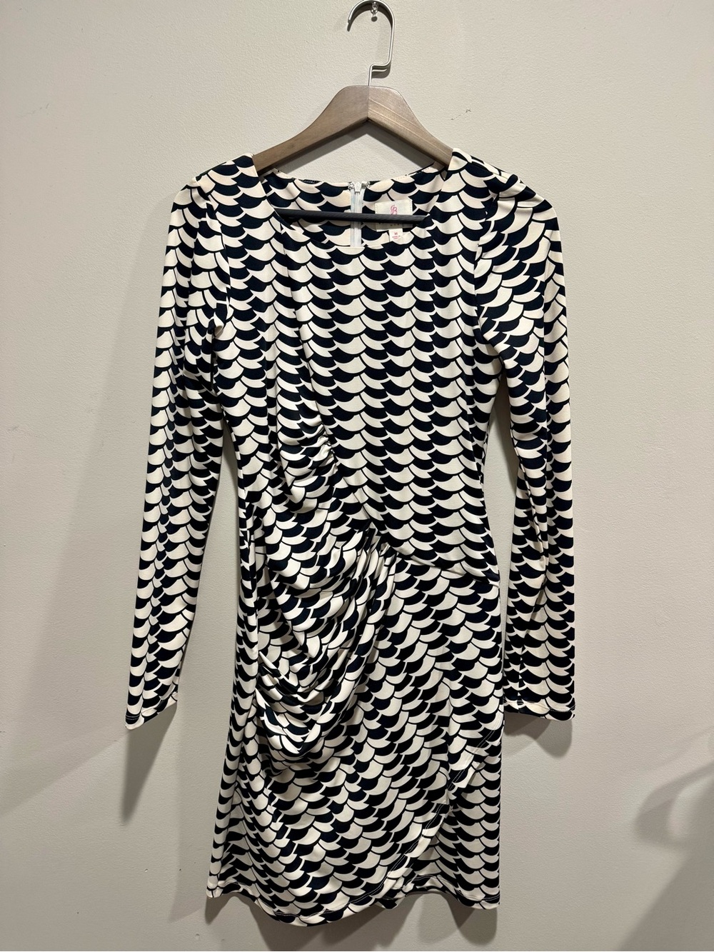 Julie Brown NYC Black White Scallop Print Ruched Mini Dress M